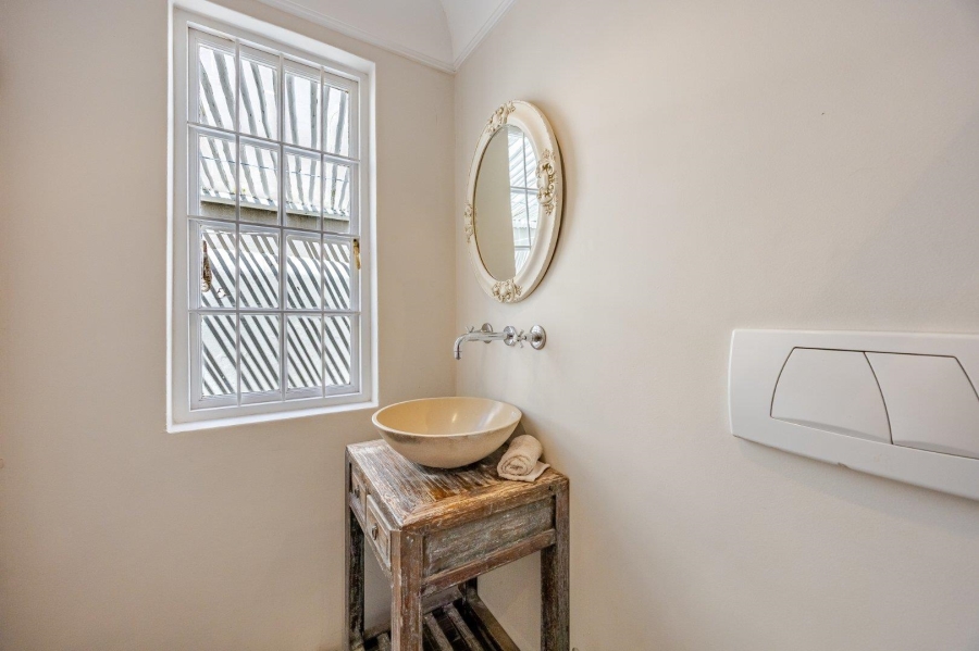 3 Bedroom Property for Sale in Woodstock Western Cape